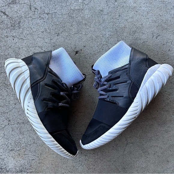 Adidas Tubular Doom Athletic Shoes main image 6